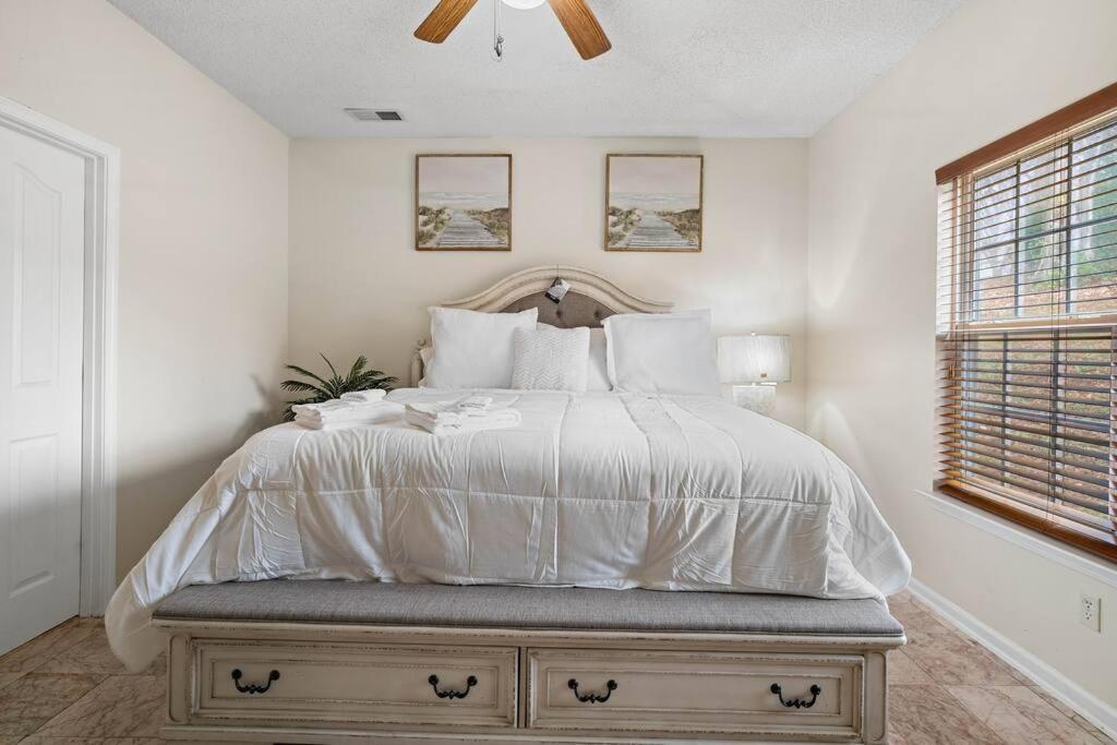 Cozy 4B 2 5B University Home King Beds Jacuzzi Charlotte Exterior foto
